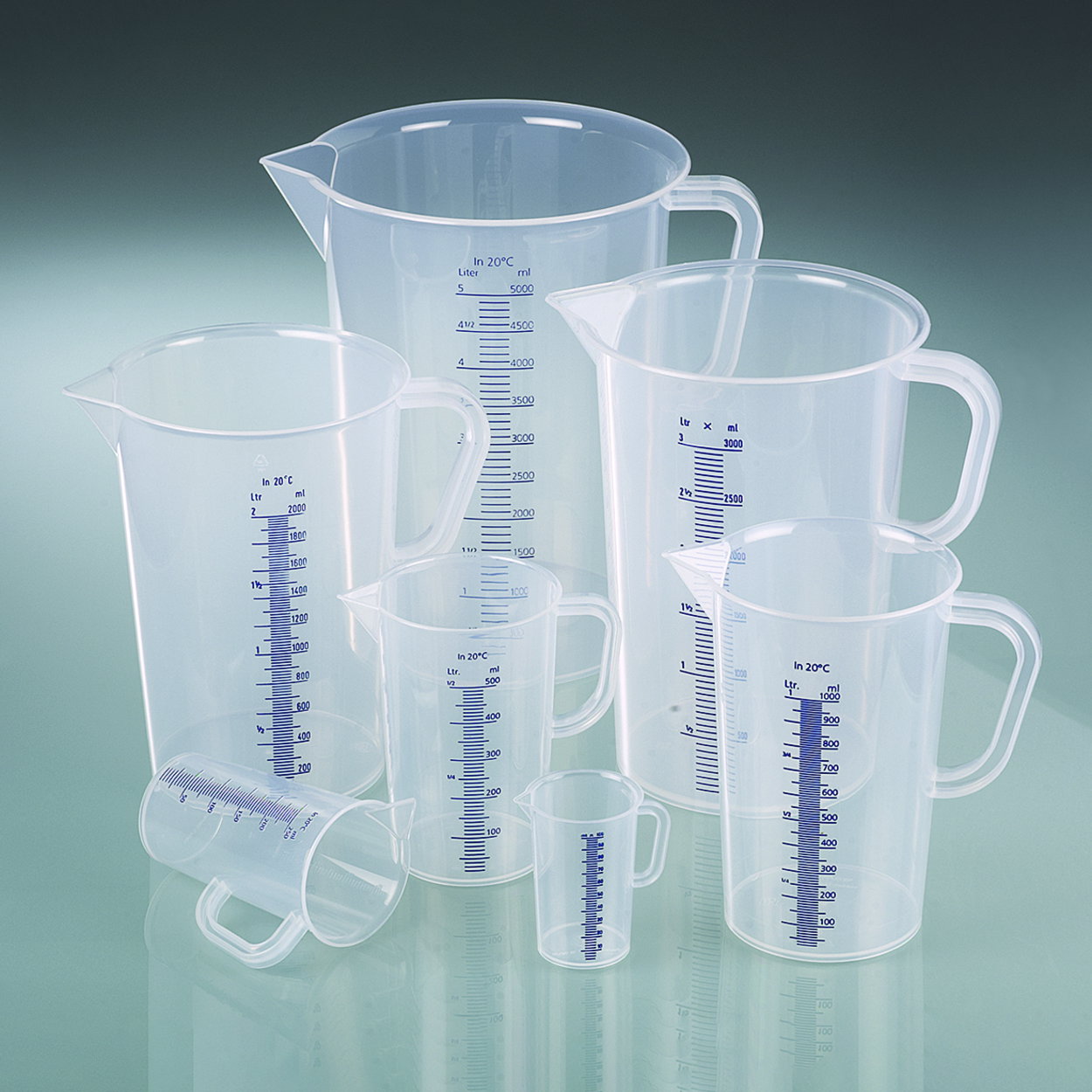 Graduated beakers, PP, blue graduation