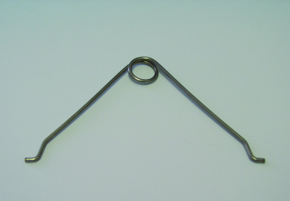 Wire handles for staining trays