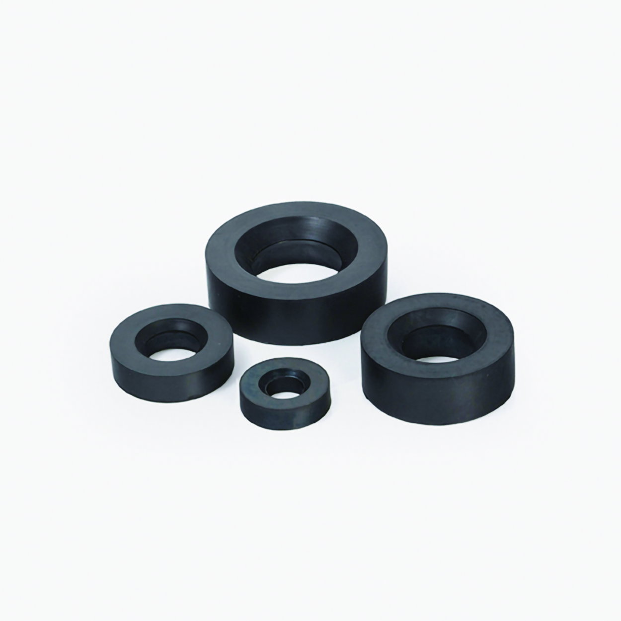 Protective collars for suction flasks