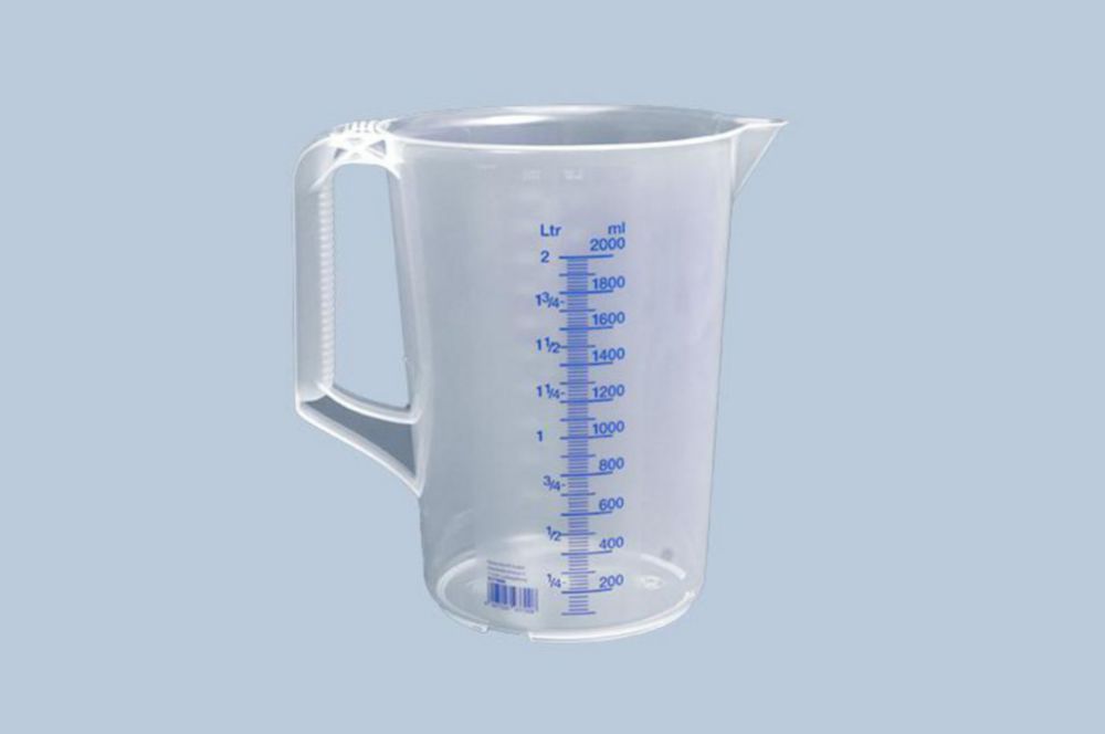 Measuring jugs with closed handle, PP, with two scales