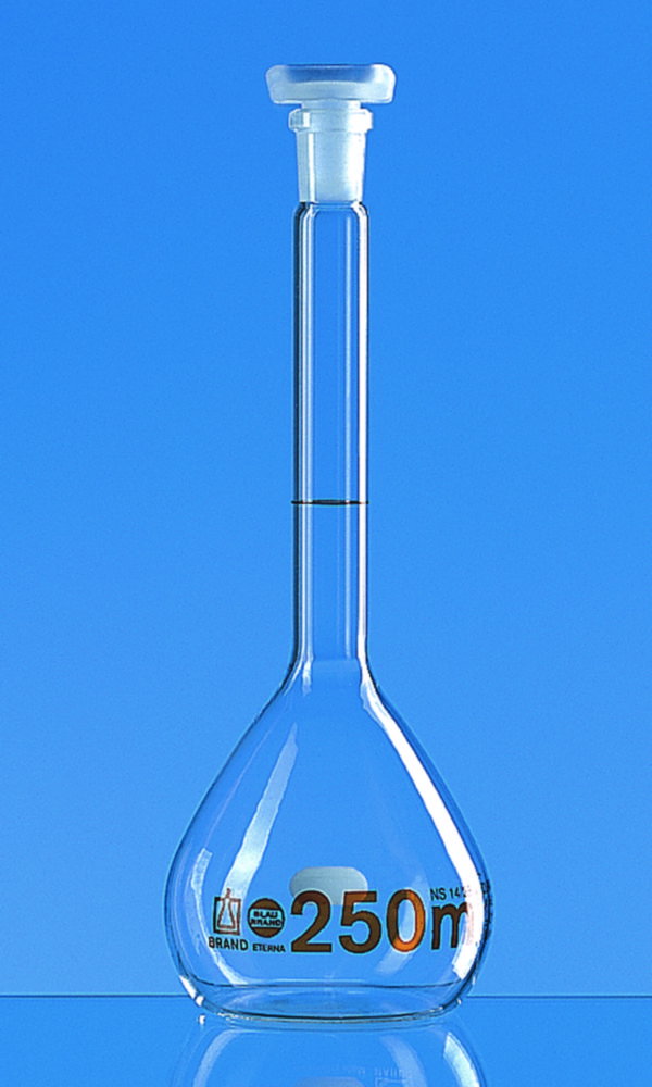 Matracci tarati, vetro borosilicato 3.3, classe A, graduazioni ambra, con tappo in PP, incl. certificato individuale USP