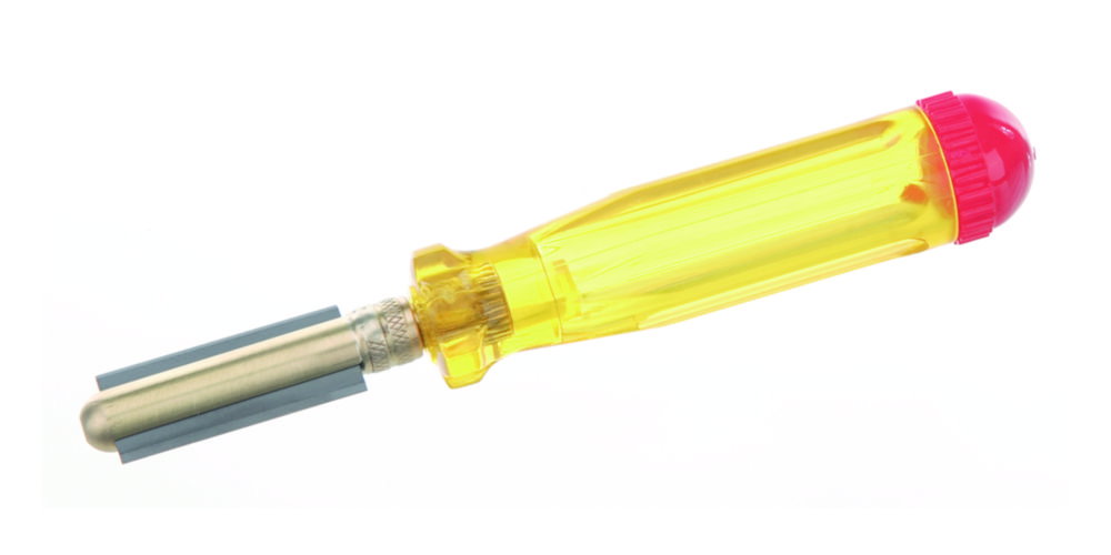 Glass cutter with plastic handle