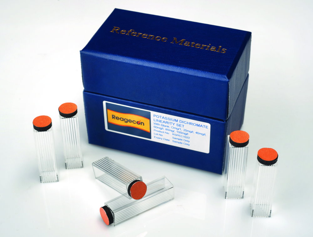 Standard delle cuvette per spettrofotometria