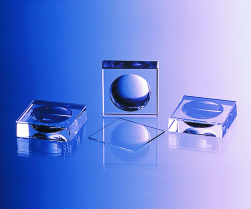 Staining blocks, moulded glass