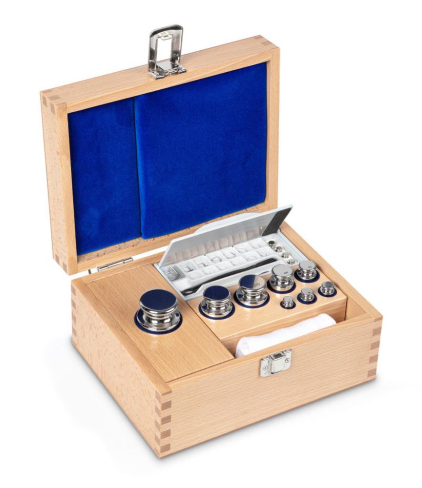 Set di pesi E1, forma cilindrica, con scatola in legno