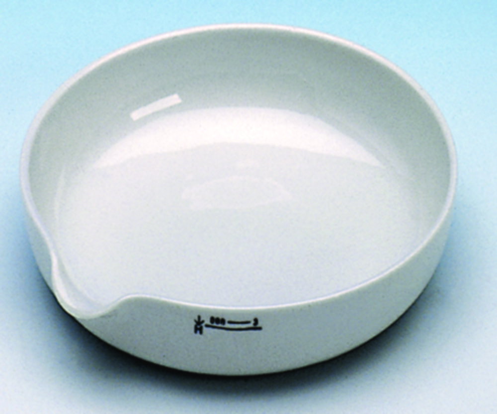 Evaporating basins, porcelain, shallow form