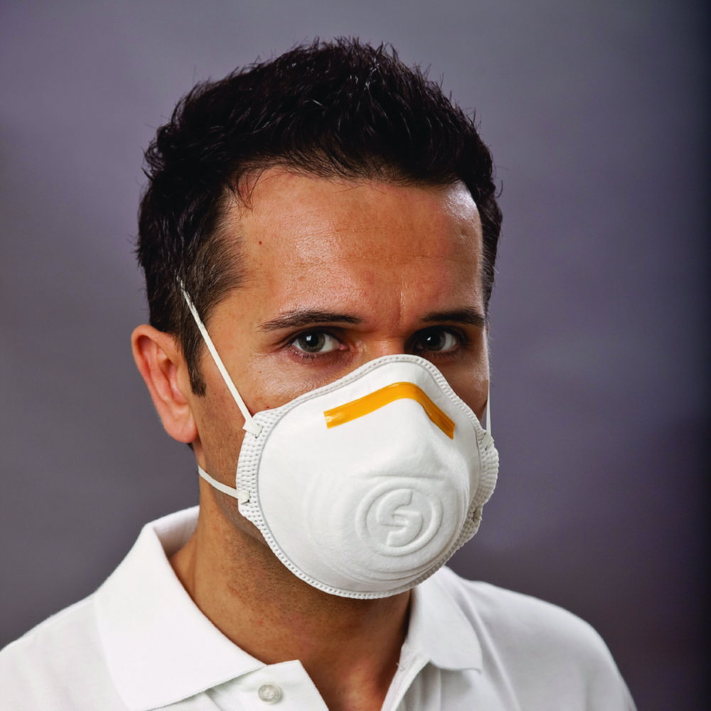 Filtering facepiece Mandil